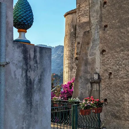 Casa Storica Bifora * Savoca